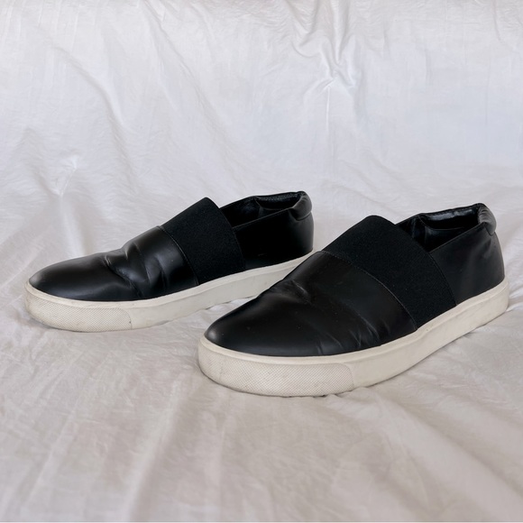Vince Shoes - Vince Black leather slip on sneakers
